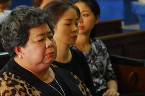 Nhiều người thân của bà Hứa Thị Phấn sắp phải hầu tòa