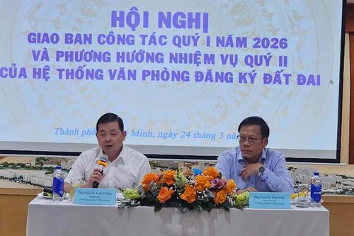 Giám đốc chi nhánh VPĐKĐĐ chịu trách nhiệm nếu hồ sơ bị trễ hẹn