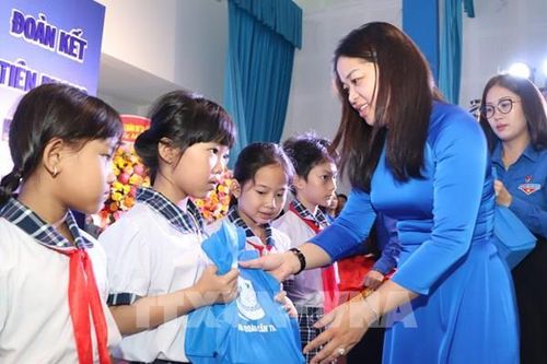 Tuổi trẻ Cần Thơ xung kích chuyển đổi số, phát triển kinh tế