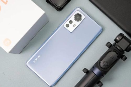 Xiaomi 12 series bất ngờ nhận cập nhật HyperOS 3 sửa lỗi văng ứng dụng dù đã hết vòng đời