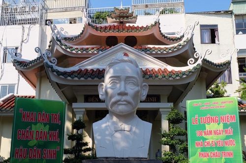 Thăm nơi an nghỉ tròn một thế kỷ của cụ Phan Châu Trinh