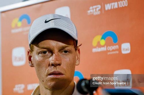 Raducanu gây tranh cãi vì vắng mặt ở tuyển Anh, Sinner phá kỷ lục của Djokovic