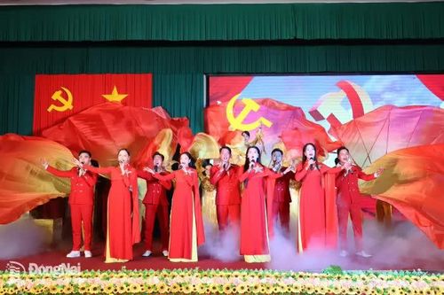 Diễn báo cáo chương trình nghệ thuật Đồng Nai - Kỷ nguyên vươn mình