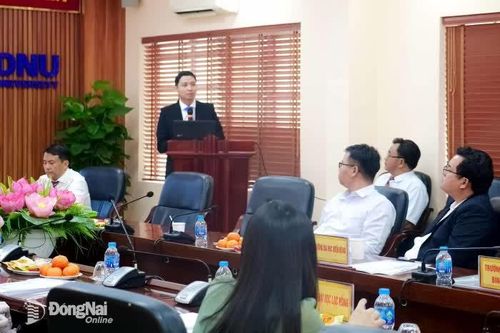 Cụm thi đua số 12 tổ chức tọa đàm khoa học về chuyển đổi số trong giáo dục