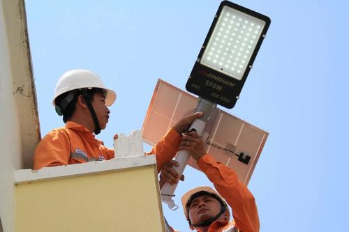 'Sức trẻ tình nguyện - Kết nối yêu thương': Thắm tình kết nghĩa