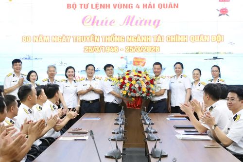 Vùng 4 Hải quân gặp mặt kỷ niệm 80 năm Ngày truyền thống ngành Tài chính Quân đội