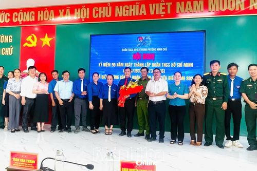 Đoàn phường Ninh Chử kỷ niệm 95 năm Ngày thành lập Đoàn Thanh niên Cộng sản Hồ Chí Minh