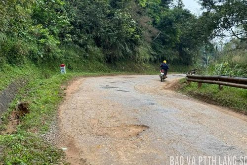 Hội Hoan mong đường mới