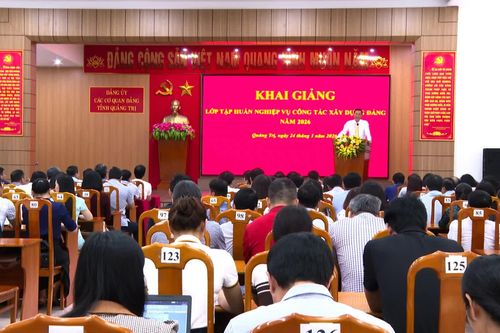 Khai giảng lớp tập huấn nghiệp vụ công tác xây dựng Đảng năm 2026