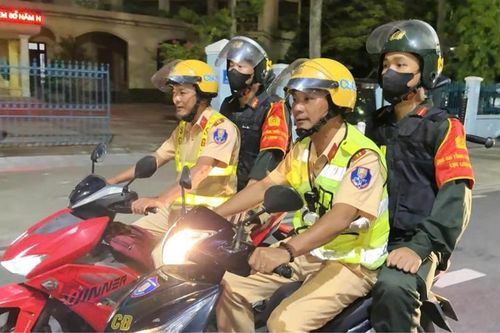 Ngăn chặn các hành vi nguy hiểm trên đường phố