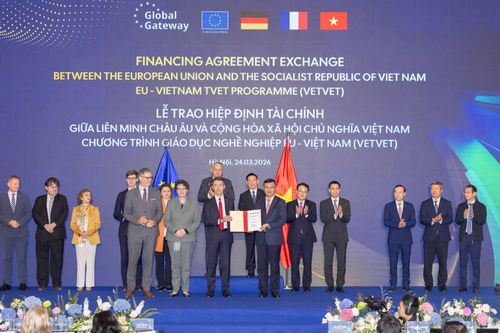 Liên minh châu Âu đầu tư 560 triệu EUR cho Việt Nam phát triển giao thông hiện đại