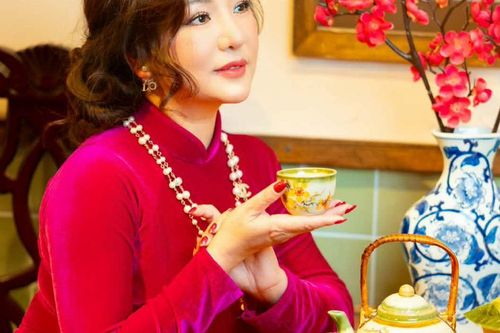 Mẹ đơn thân là nghệ sĩ hài nổi danh một thời, hiện kinh doanh nông sản và bí quyết giữ hạnh phúc tuổi 50