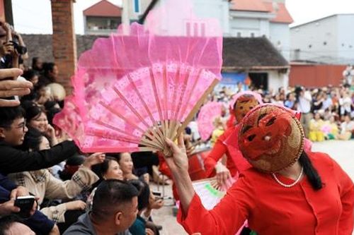 Xã Thư Lâm: Giữ 'hồn cốt' lễ hội trong dòng chảy hiện đại