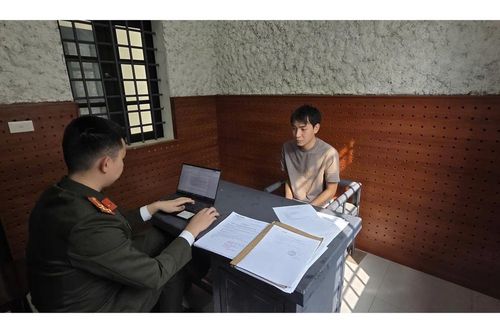 Giả giao dịch tiền điện tử, đối tượng chiếm đoạt tài sản bằng kịch bản có sẵn