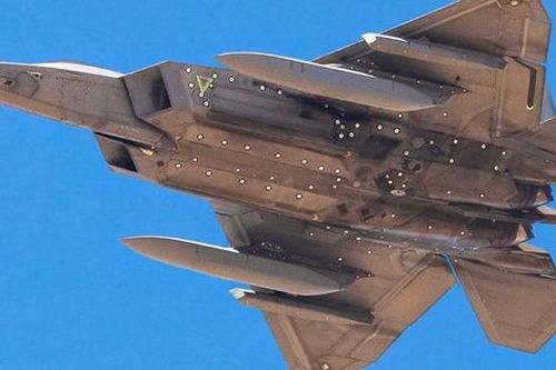 Tiêm kích tàng hình F-22 Raptor '2.0' lộ diện?