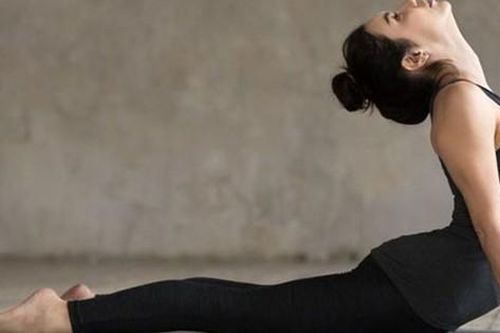 6 tư thế yoga cải thiện hô hấp cho người mắc bệnh lao