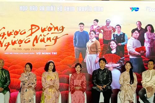 'Ngược đường ngược nắng'- khi người trẻ giữ lửa làng nghề