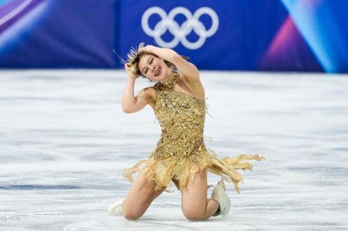 'Nữ thần trượt băng' Olympic bắt tay với Nike