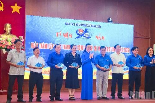 Cần Thơ họp mặt cán bộ đoàn qua các thời kỳ