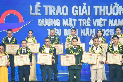 Tôn vinh 10 'Gương mặt trẻ Việt Nam tiêu biểu' năm 2025