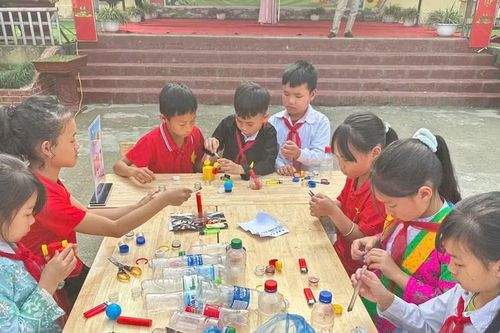 Giúp học sinh vùng cao đưa kiến thức liên môn vào thực tiễn