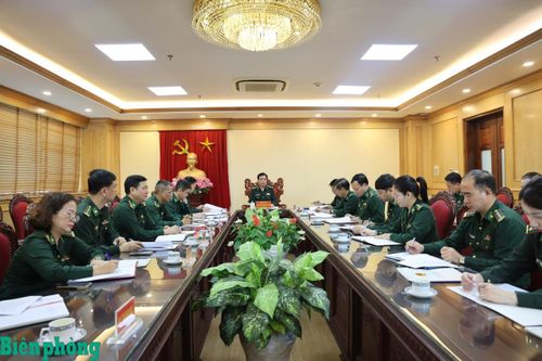 Tiếp tục đổi mới, nâng cao hiệu quả Chương trình tuyên dương 'Gương mặt trẻ tiêu biểu', 'Gương mặt trẻ triển vọng' Bộ đội Biên phòng