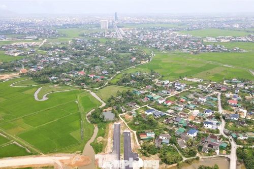 Đường hơn 500 tỷ đồng kết nối cao tốc Bắc - Nam 'đứt đoạn' vì vướng mặt bằng