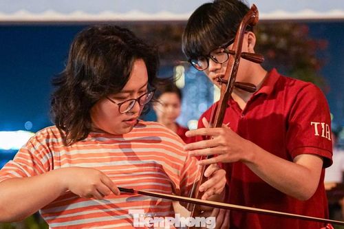 Người trẻ Đà Nẵng 'tiếp lửa' nghệ thuật dân gian