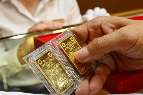 Ngân hàng rao bán món nợ xấu 'cõng' lãi vàng SJC hơn 23 tỷ đồng