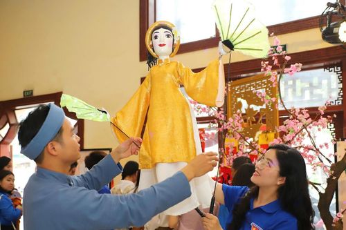 Lan tỏa giá trị văn hóa dân tộc tới các đoàn viên, thanh niên
