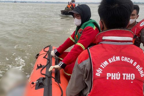 Tìm thấy thi thể nạn nhân thứ hai trong vụ chìm tàu ở Phú Thọ