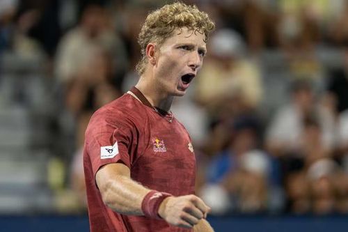Sinh viên 20 tuổi 'náo loạn' Miami Open, tài năng đặc biệt tiếp bước Nadal - Alcaraz