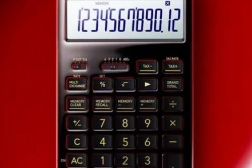 Casio ra mắt máy tính bỏ túi 'Flagship' thiết kế sơn mài, giá hơn 16 triệu đồng