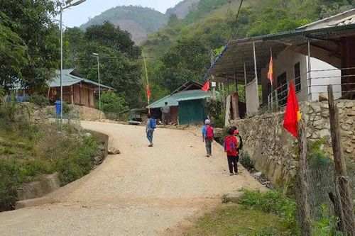 Di dân khỏi vùng đất lở (Bài 1): Nỗi lo bên sườn núi