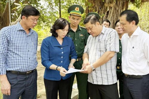 Khảo sát đầu tư xây dựng y tế, giáo dục trên địa bàn đặc khu Thổ Châu