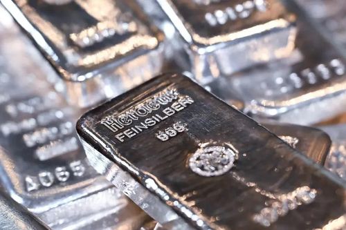 Giá bạc hôm nay 25/3/2026: Bạc miếng và bạc thỏi đồng loạt tăng