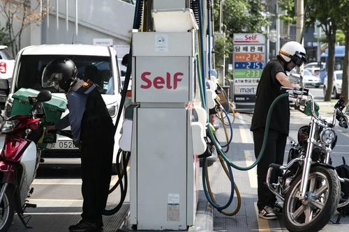 Các nước triển khai biện pháp ứng phó trước biến động nhiên liệu