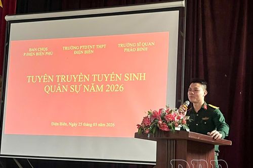 Tuyên truyền, tư vấn tuyển sinh quân sự cho học sinh dân tộc nội trú