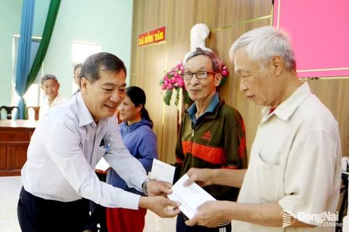 Hội Nạn nhân chất độc da cam/dioxin và Hội Cựu chiến binh phối hợp chăm lo cho hội viên