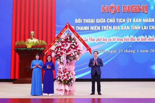 Chủ tịch UBND tỉnh đối thoại với thanh niên trên địa bàn tỉnh Lai Châu năm 2026