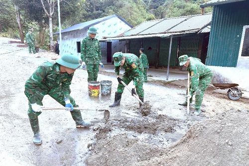 Chung sức xây dựng mái ấm nơi biên cương
