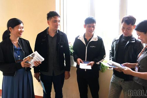 'Cánh cửa' thoát nghèo bền vững