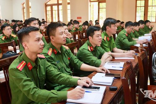 Tập huấn nghiệp vụ cấp đổi, cấp lại, thu hồi giấy phép lái xe