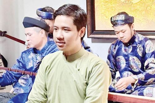 Chàng trai Đà Nẵng mê ca Huế