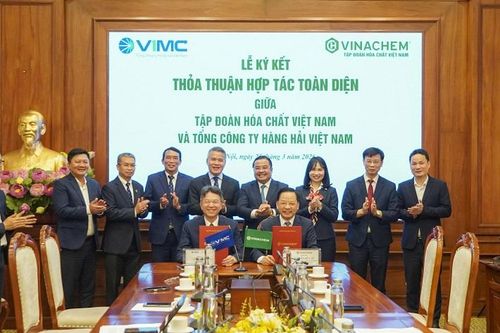 Vinachem và VIMC ký thỏa thuận hợp tác toàn diện