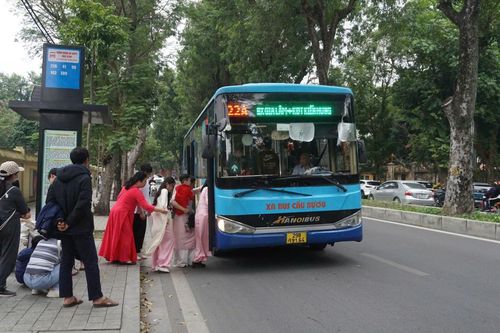 Hà Nội đổi lộ trình 2 tuyến buýt 22A, 84, thuận tiện hơn cho hành khách