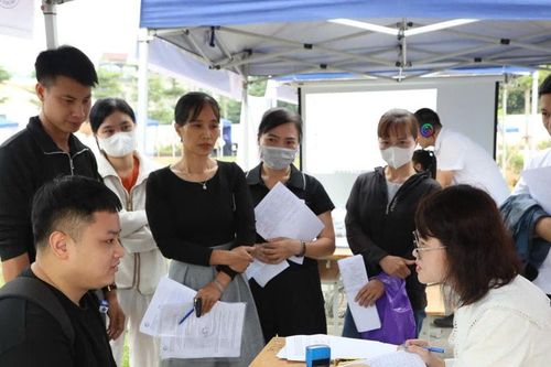 Thái Nguyên: Gần 1.500 người tham gia Ngày hội việc làm, định hướng nghề nghiệp phường Vạn Xuân