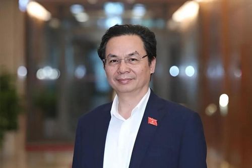 GS.TS Hoàng Văn Cường: Nới lỏng tài khóa và cắt giảm thuế để giữ đà tăng trưởng cao
