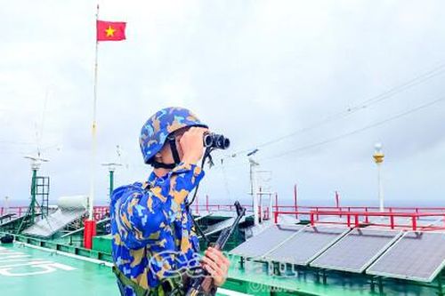 Vùng 2 Hải quân: Vững vàng nơi đầu sóng