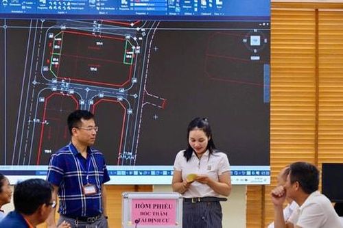 Xã Thiên Lộc: Bốc thăm vị trí đất tái định cư thuộc Dự án đầu tư xây dựng Cầu Thượng Cát